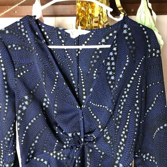 BCBGeneration Womens Star Print Long Sleeve Blouse Top Navy Blue Black Small - Picture 3 of 7